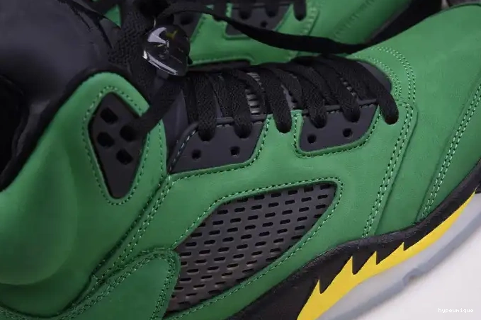 HYPE Oregon Jordan Ducks 5 CK6631-307 SE Air 0502